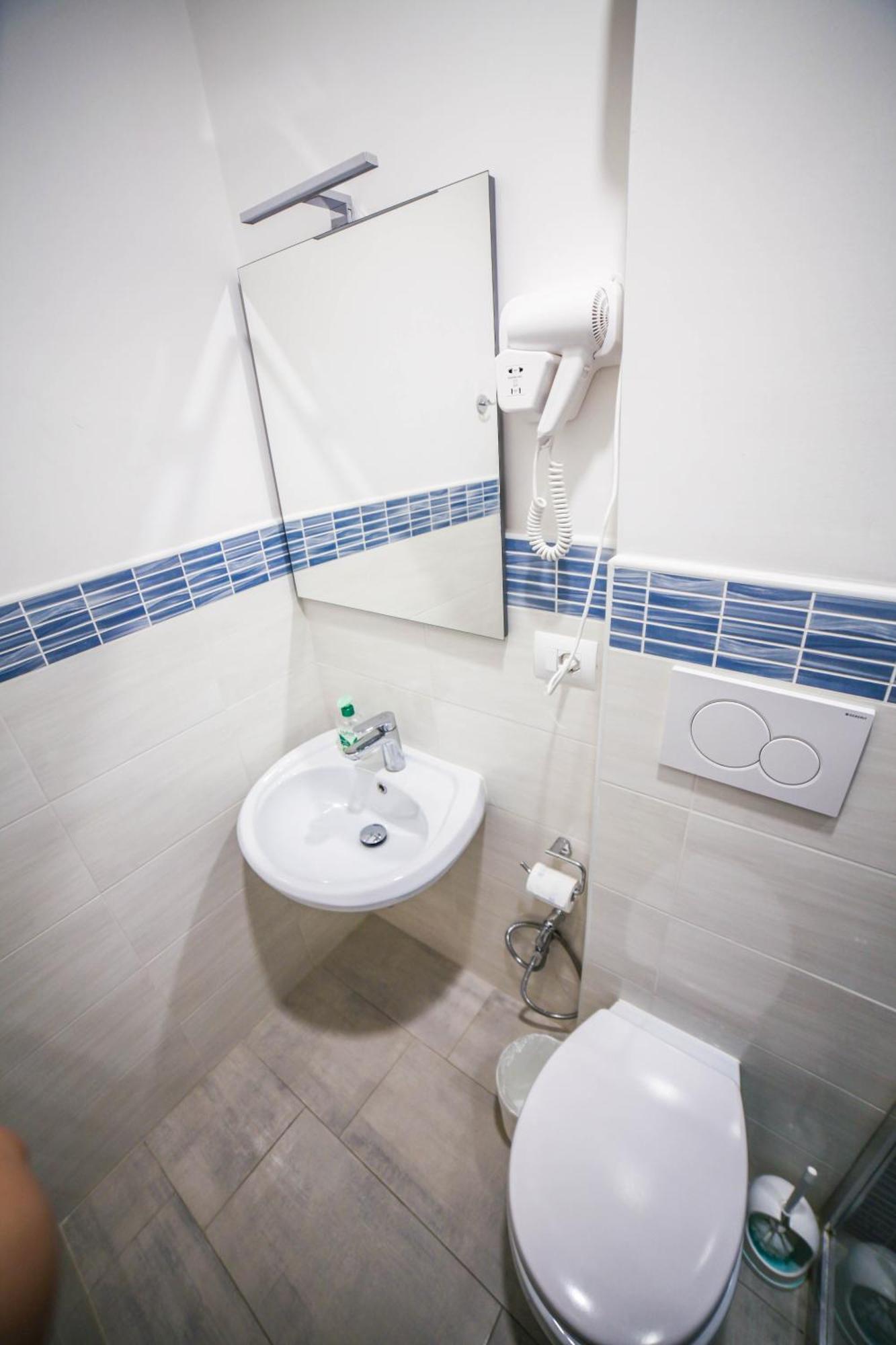 روما Cosmo Guesthouse المظهر الخارجي الصورة